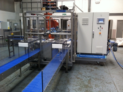 V2 lidding machine